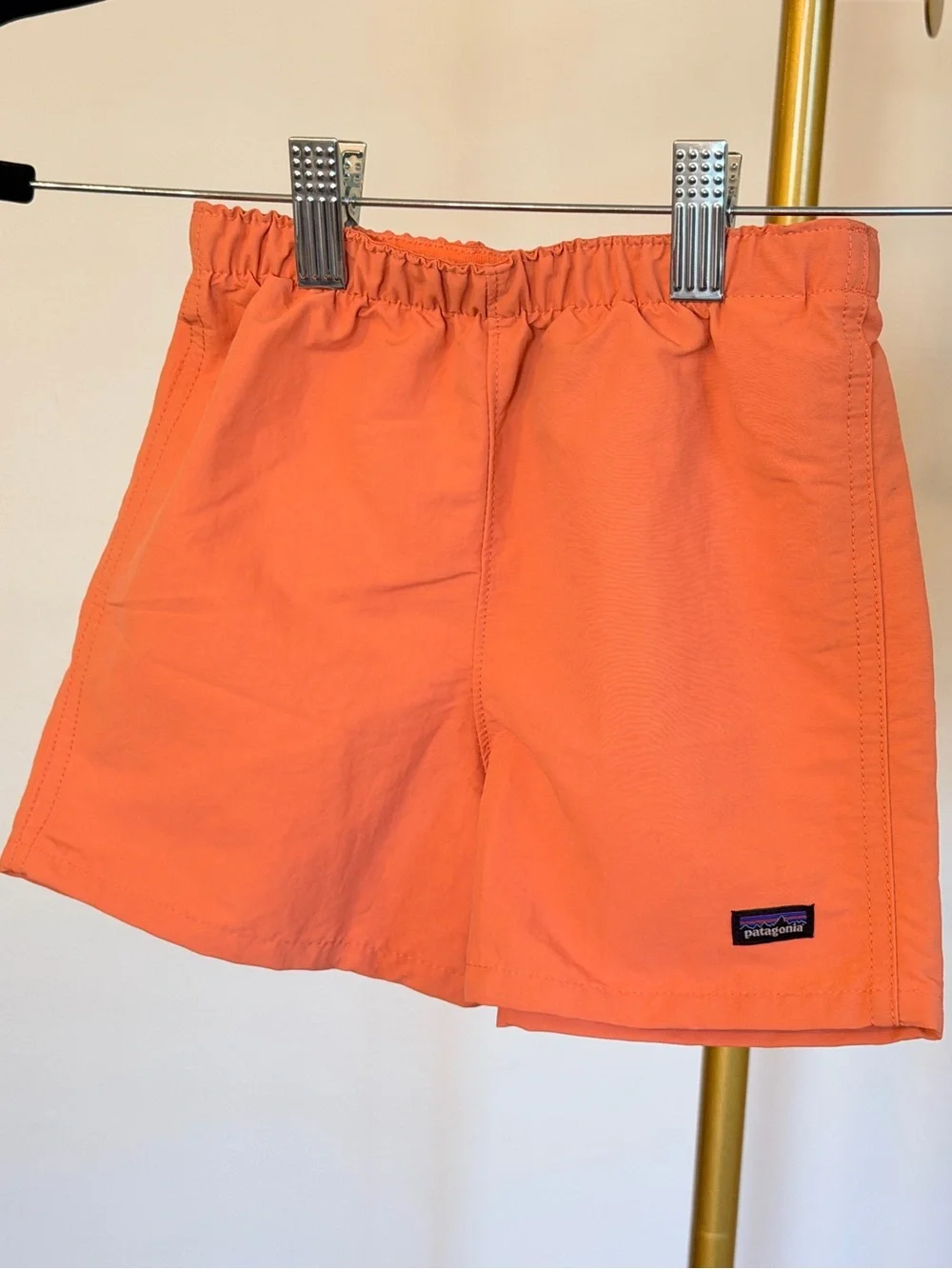 Patagonia Baggies 4” Un-Lined Coral Orange Peel Kids Elastic Waist Shorts